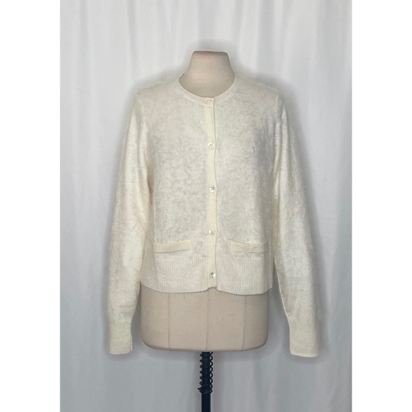 NWT!! J. CREW Brushed Cashmere Cropped Cardigan Sweater Warm Ivory X-Large - Picture 3 of 16